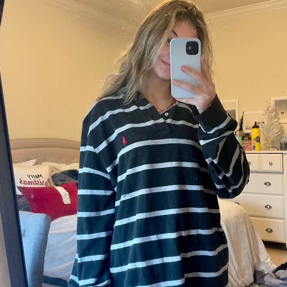Oversized polo crewneck